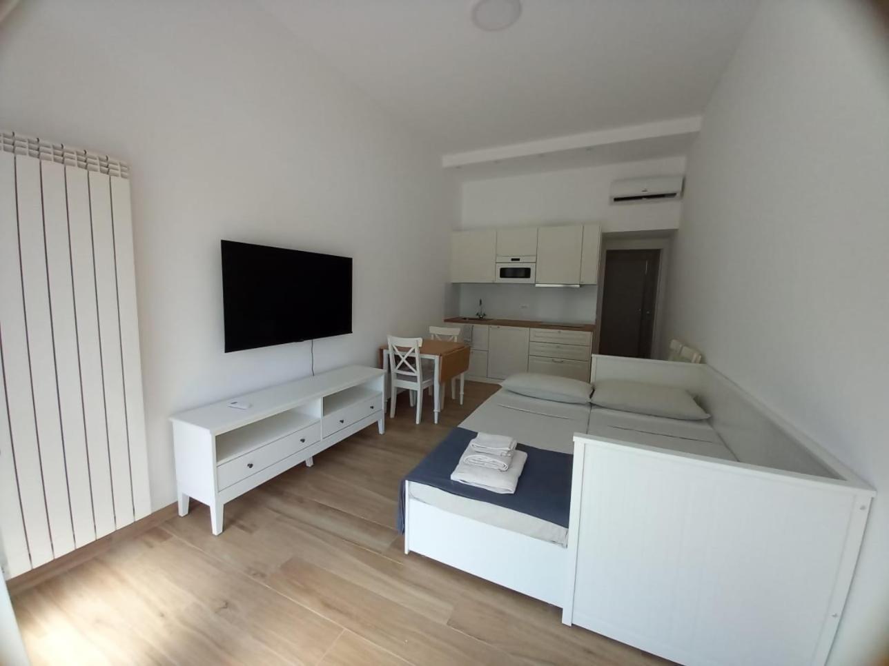 Logical Via P Rossi 19 Apartamento Milán